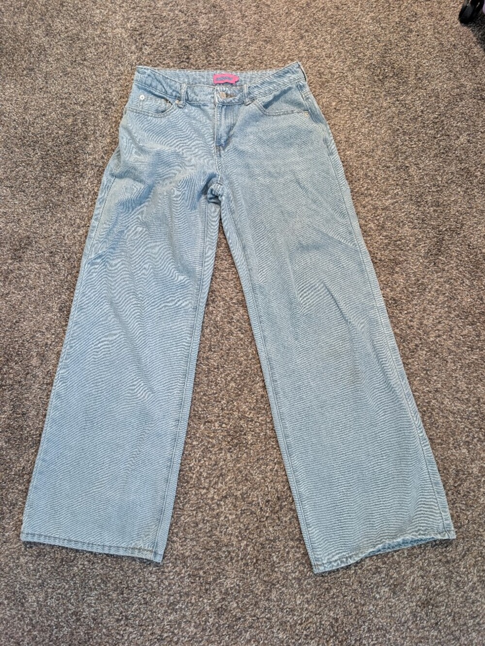 Women's Edikted Raelynn Blue Denim Jeans - Low Rise - Baggy